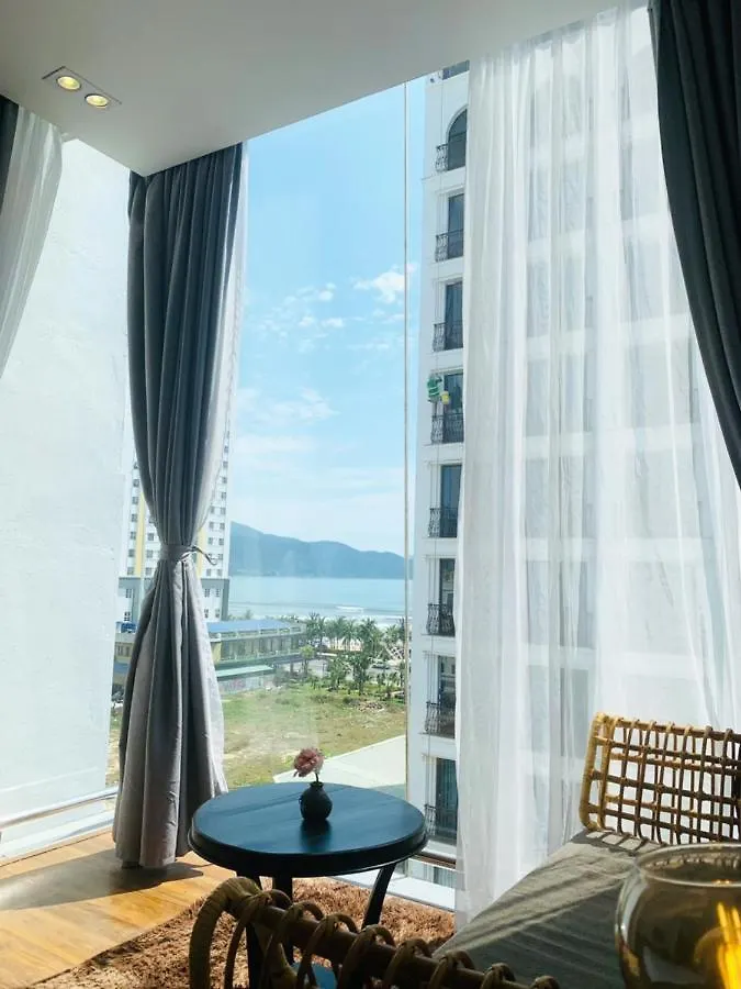Sea Sand Luxury Hotel Da Nang