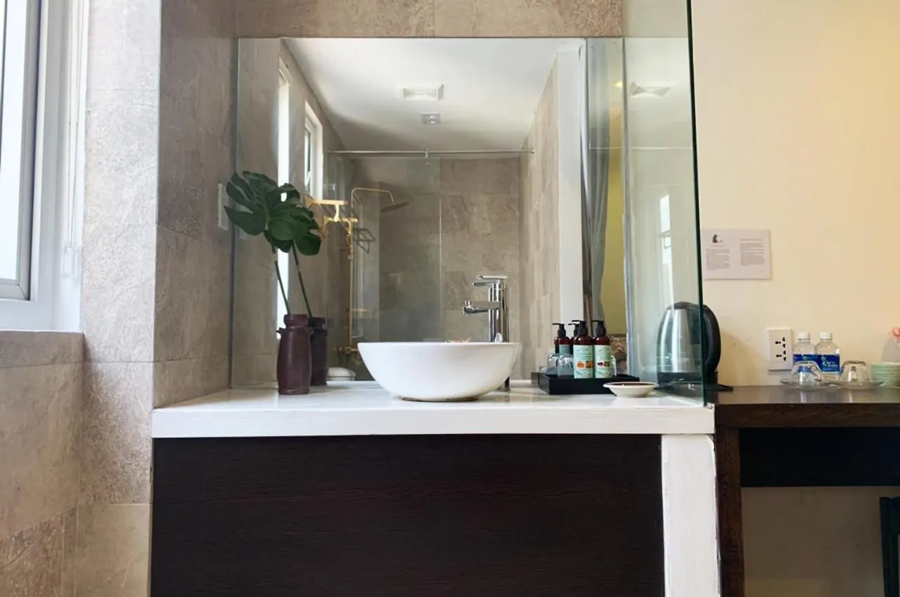 ***  Sea Sand Luxury Hotel Da Nang Vietnam