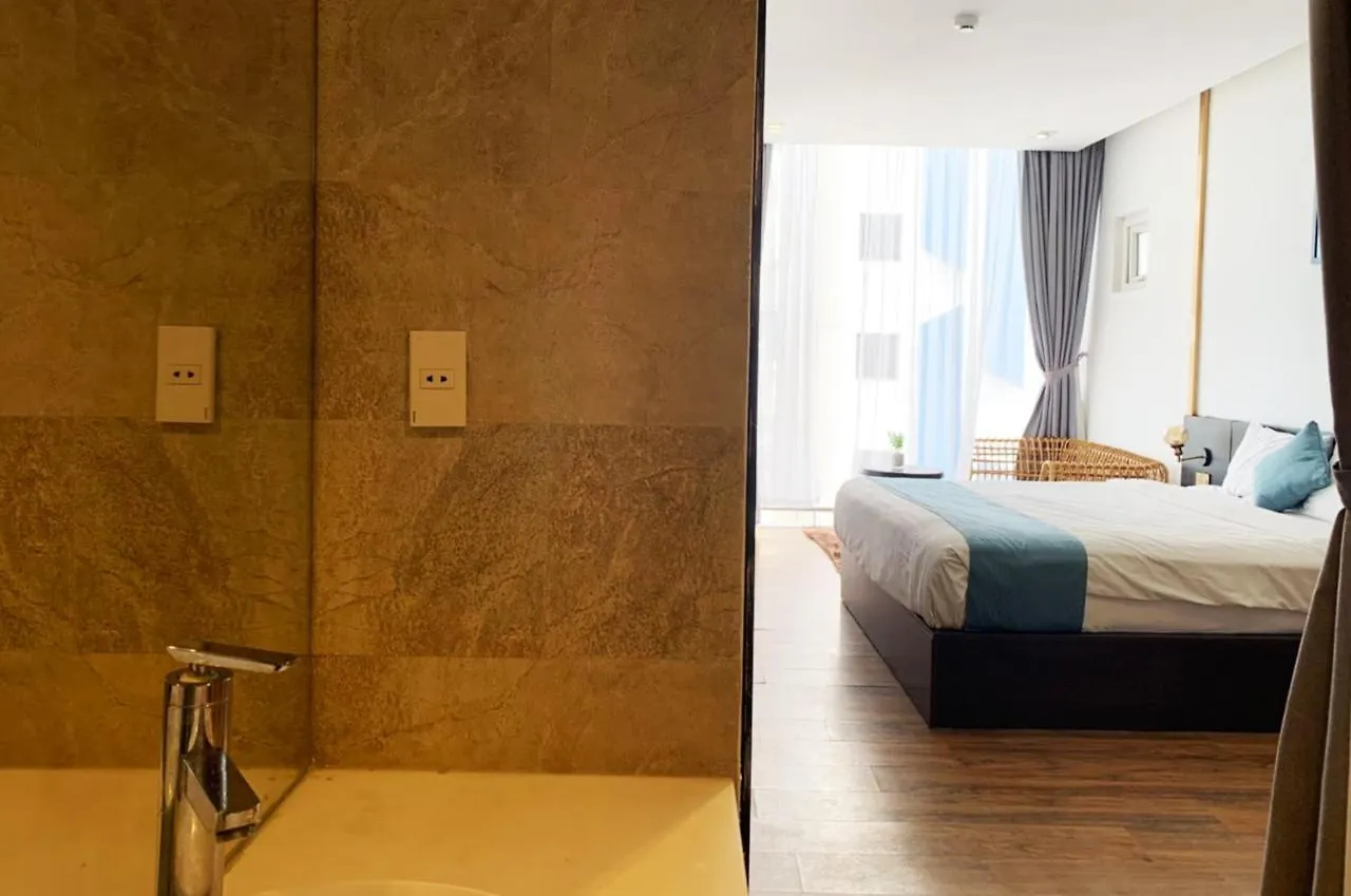 Sea Sand Luxury Hotel Da Nang