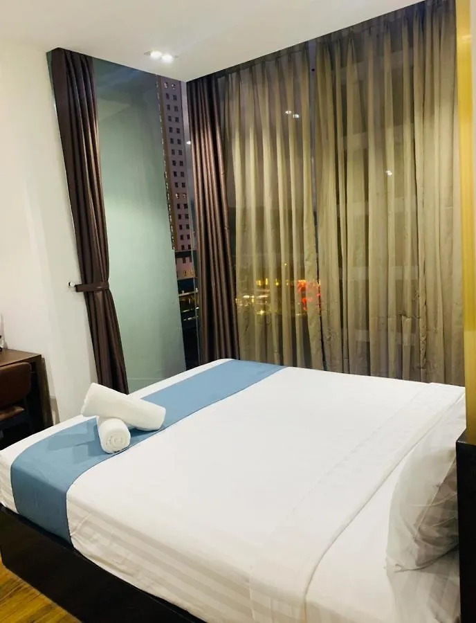 Sea Sand Luxury Hotel Da Nang